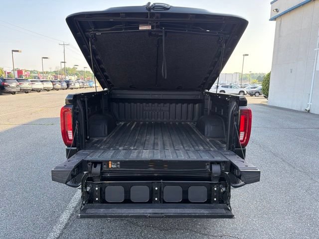 Used 2023 GMC Sierra 1500 SLT w/ SLT Premium Package AWD/4WD image 11