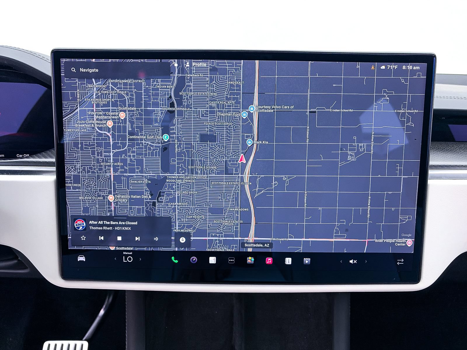 Used 2022 Tesla Model X Plaid AWD/4WD image 4