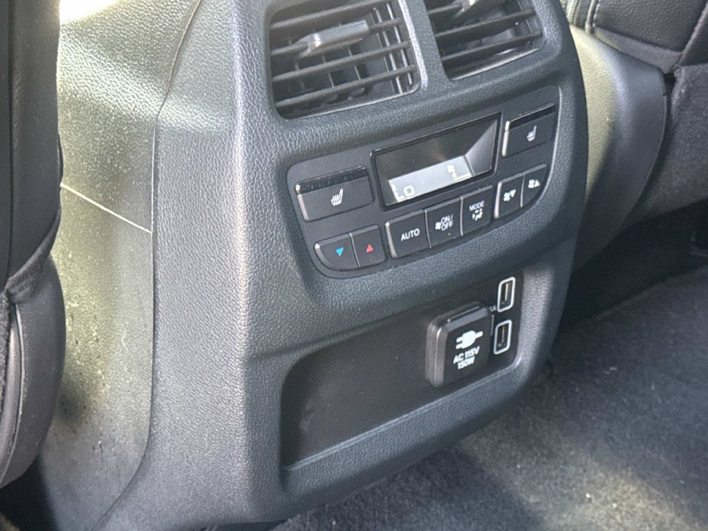Used 2023 Honda Passport Elite image 15