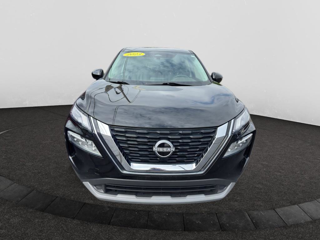 Used 2023 Nissan Rogue SV AWD/4WD image 5