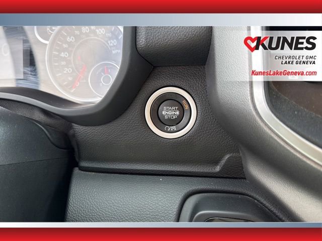 Used 2024 RAM 2500 Big Horn image 32