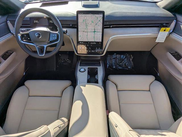 New 2025 Volvo EX90 Ultra w/ Protection Package Premier image 16