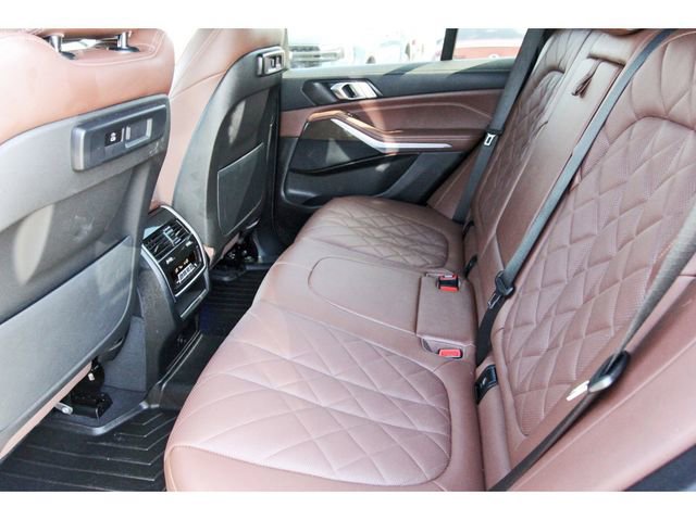 Used 2023 BMW X5 sDrive40i w/ Premium Package image 12