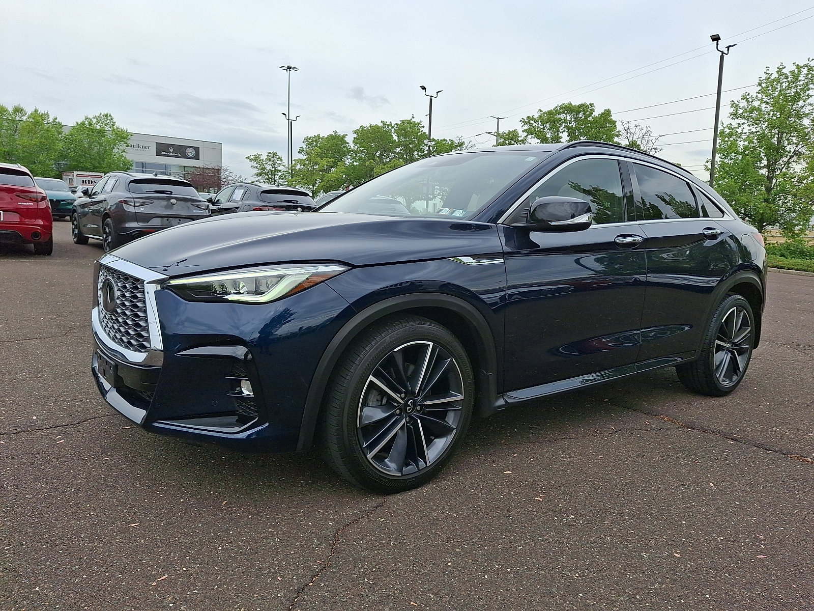 Certified 2023 INFINITI QX55 Essential AWD/4WD image 3