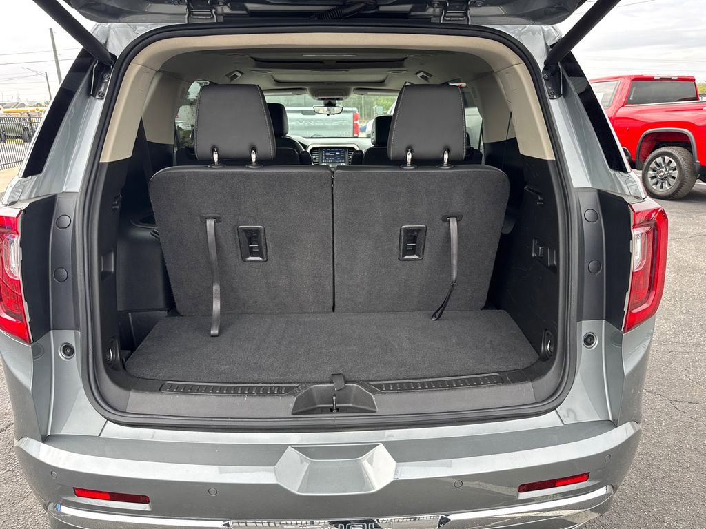 Used 2023 GMC Acadia Denali w/ Denali Technology Package image 19