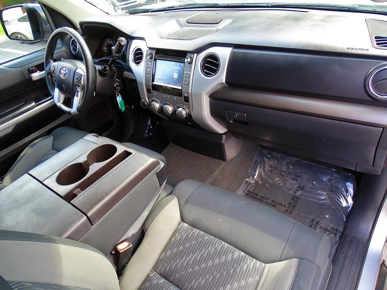 Used 2019 Toyota Tundra SR5 AWD/4WD image 32