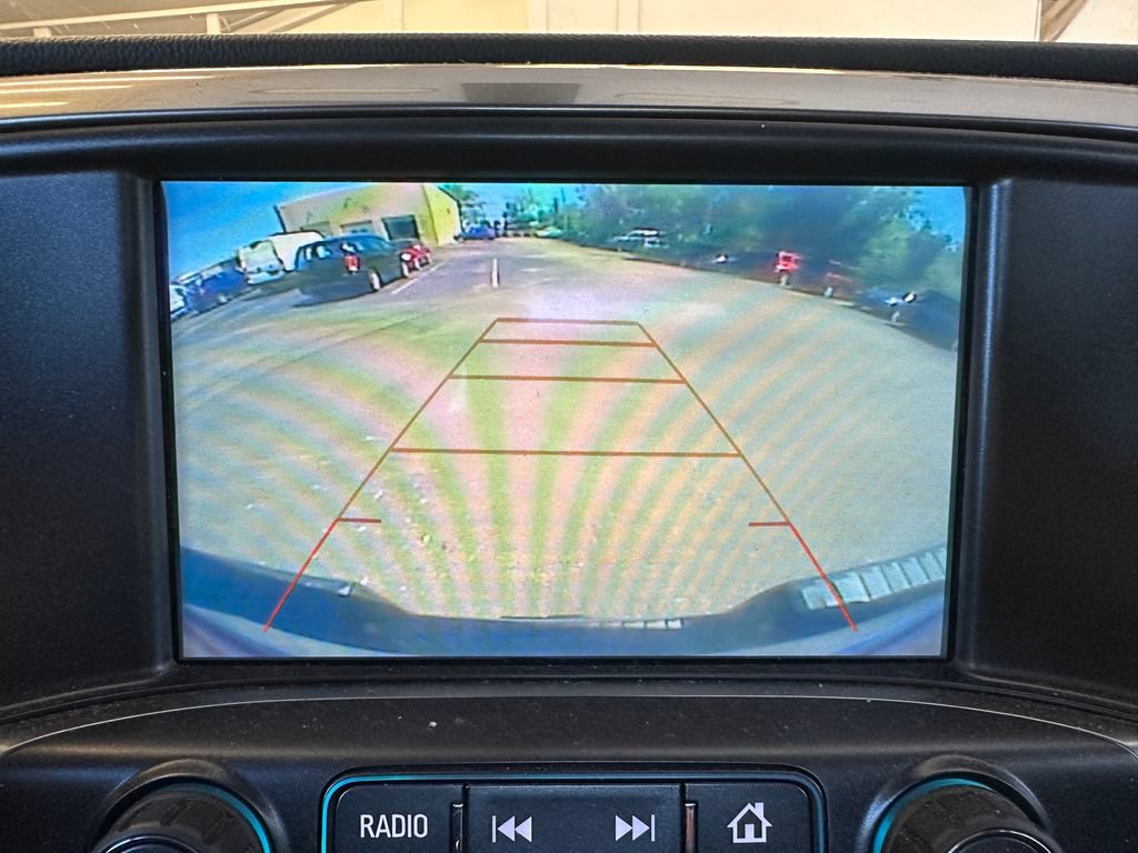 Used 2018 Chevrolet Silverado 1500 LT w/ All Star Edition AWD/4WD image 5