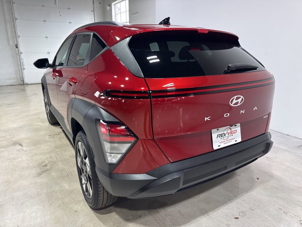 Used 2025 Hyundai Kona SEL image 5