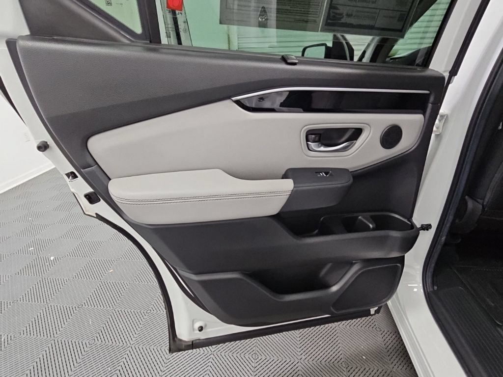 Used 2024 Honda Pilot EX-L image 33
