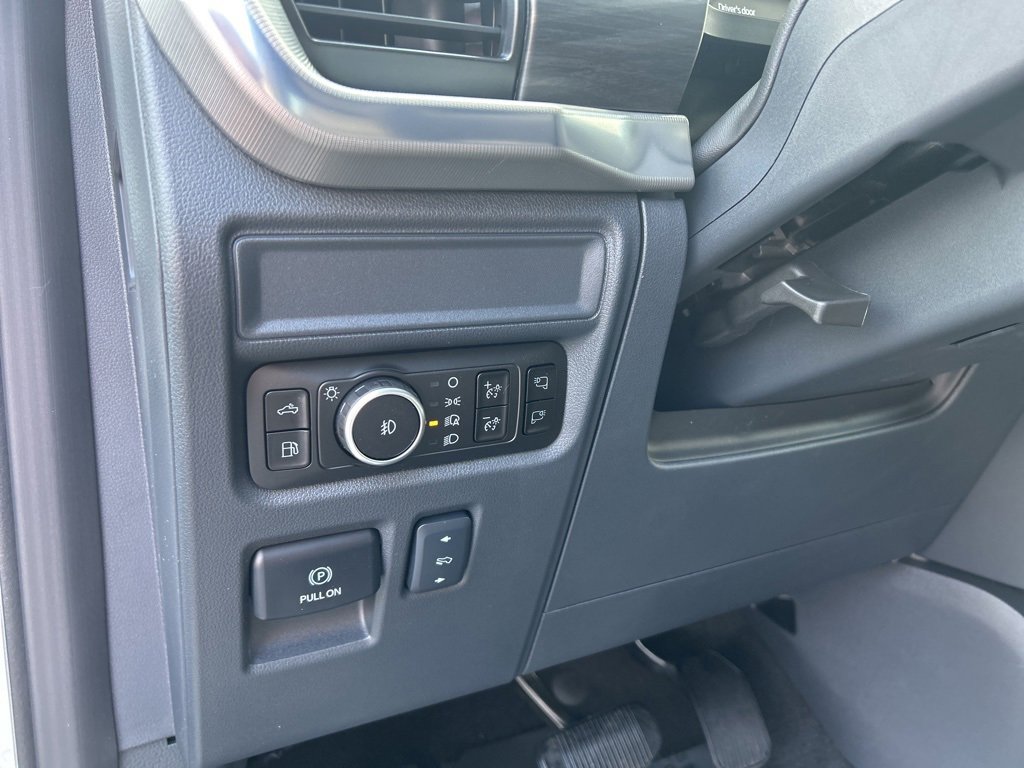 New 2025 Ford F150 Lariat w/ Equipment Group 501A Mid image 22