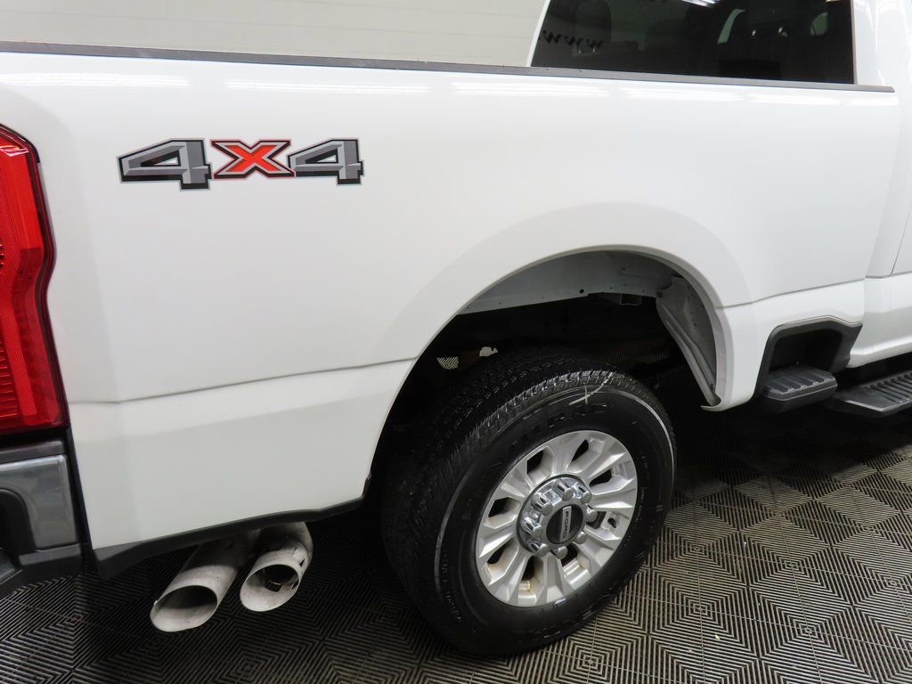 Used 2024 Ford F250 XLT image 30