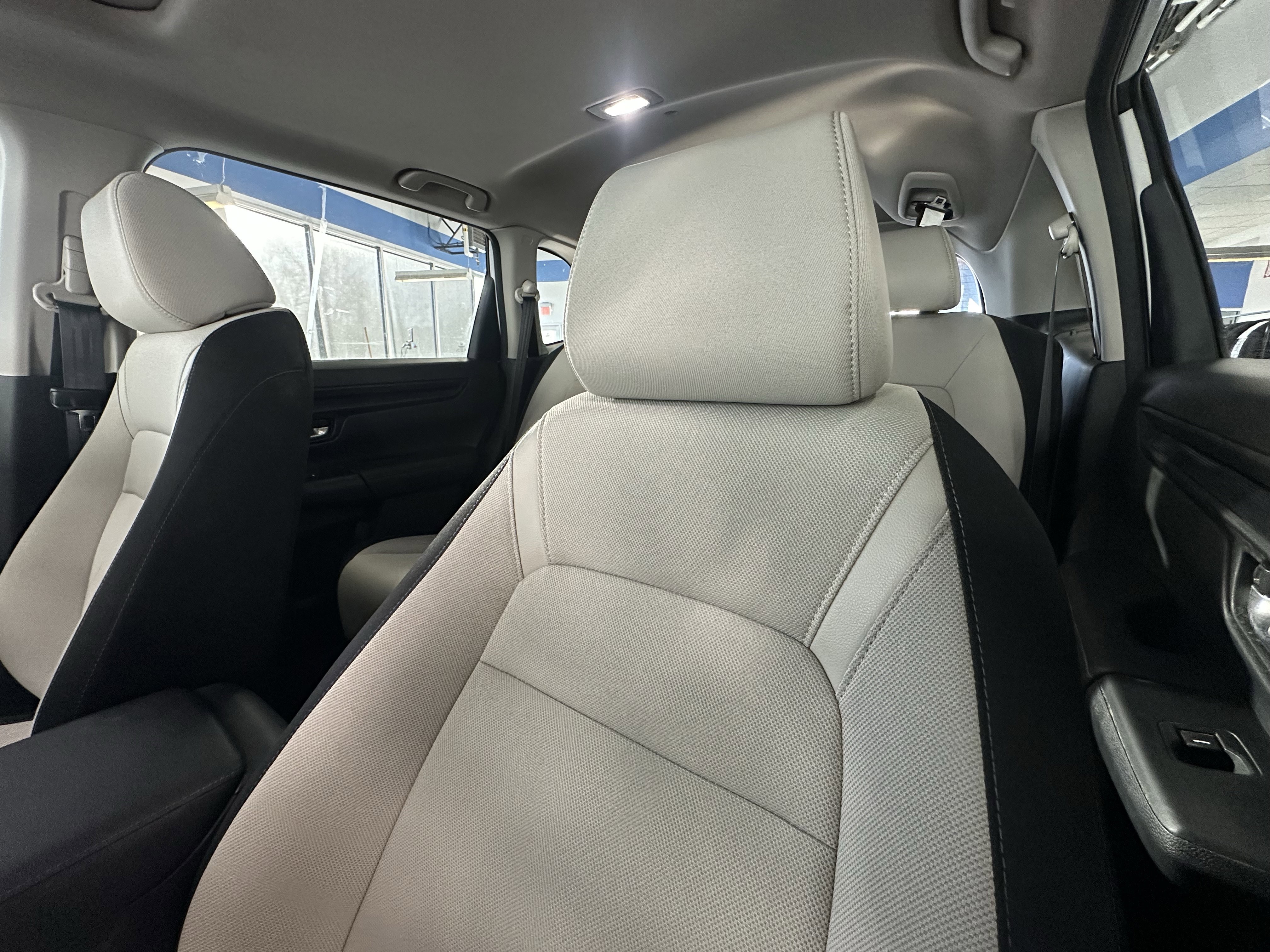Used 2024 Honda CR-V EX image 10