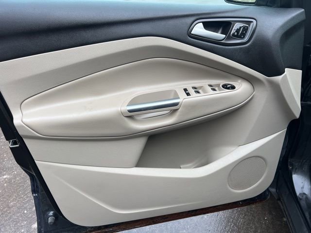 Used 2014 Ford Escape Titanium image 20