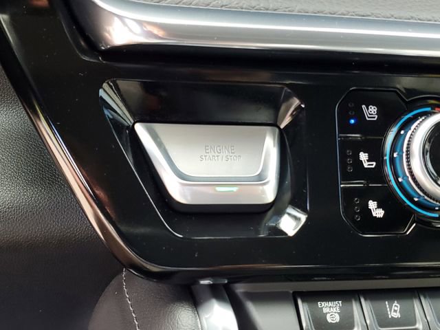 Used 2025 GMC Sierra 2500 Denali w/ Denali Reserve Package image 25