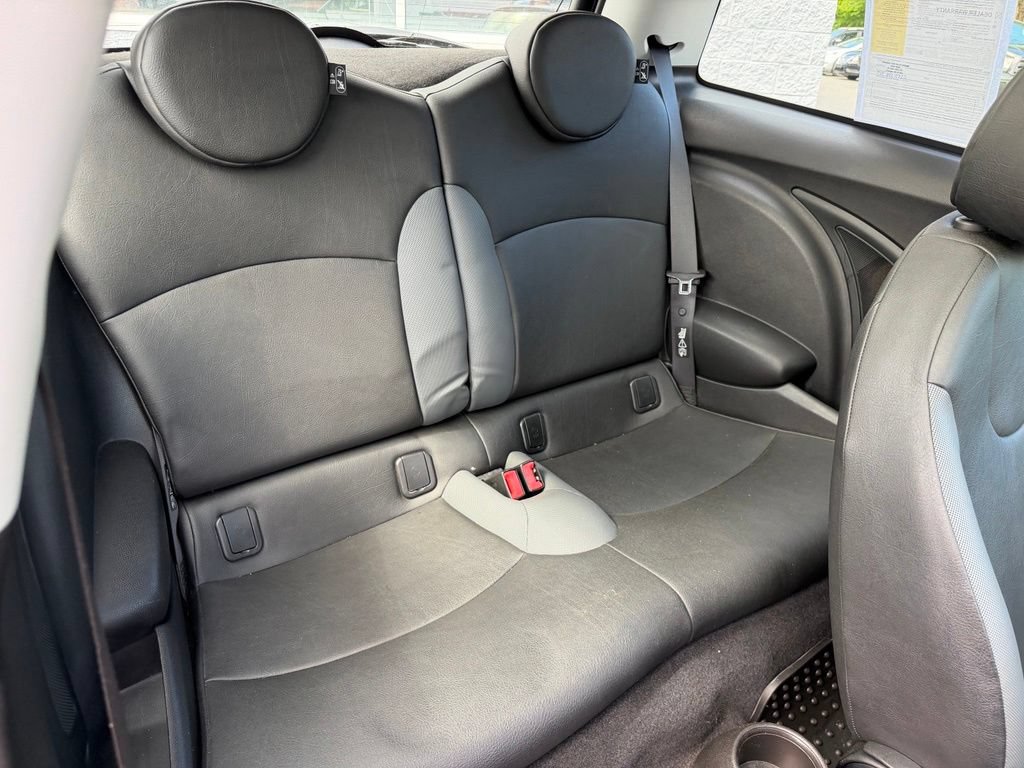 Used 2009 MINI Cooper Hardtop FWD image 12
