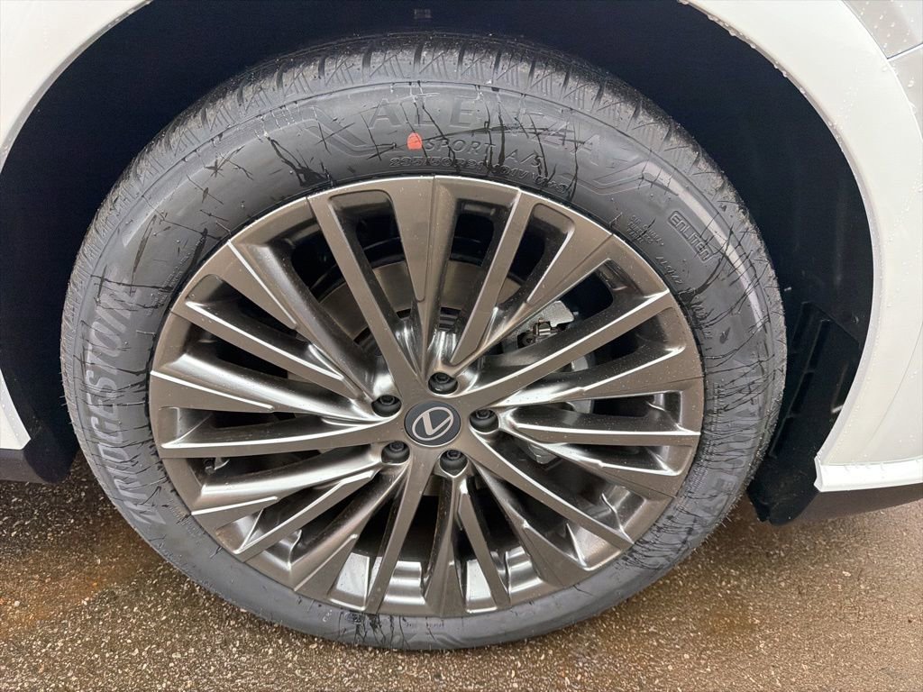 New 2026 Lexus RX 350 AWD image 27