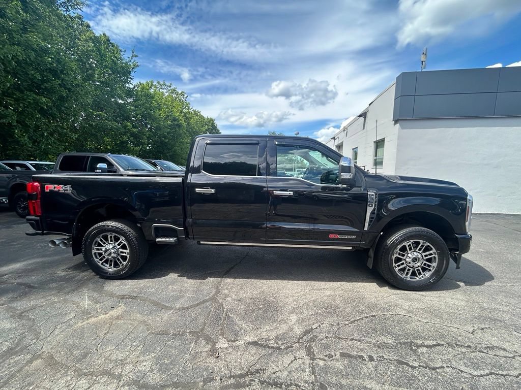 Used 2024 Ford F350 Limited w/ FX4 Off-Road Package AWD/4WD image 9