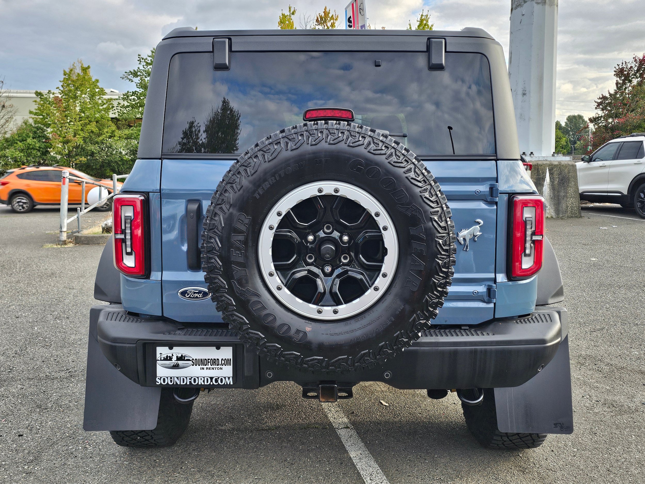 Certified 2023 Ford Bronco Badlands AWD/4WD image 6