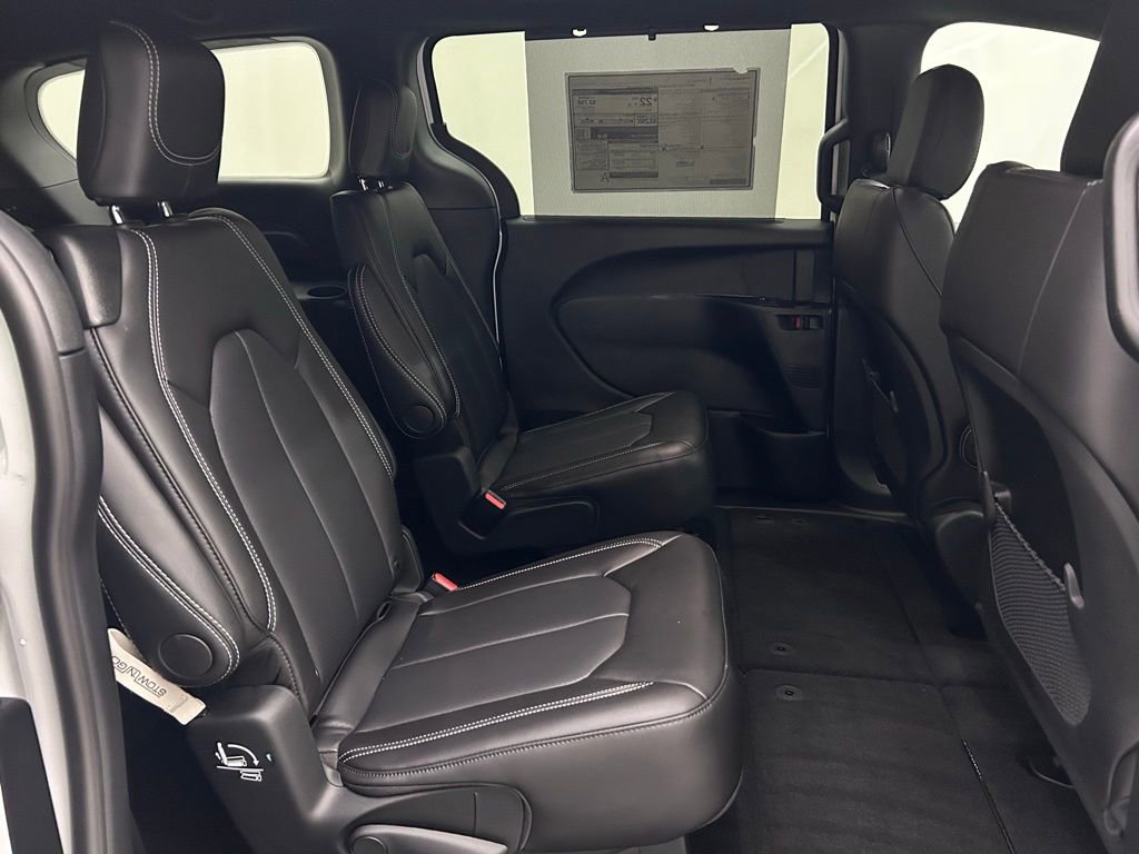 New 2026 Chrysler Voyager LX FWD image 16