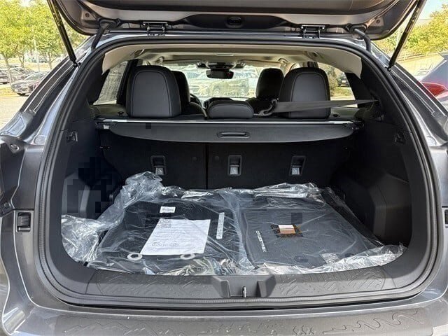 New 2025 Subaru Crosstrek 2.5i Limited w/ Crosstrek Mirror Package image 17