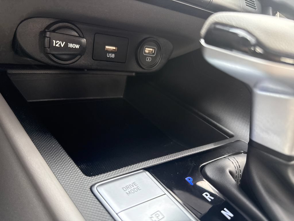 Certified 2023 Hyundai Elantra SEL FWD image 28