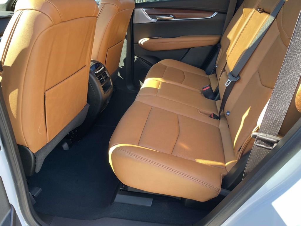 New 2025 Cadillac XT5 Premium Luxury w/ Technology Package image 12