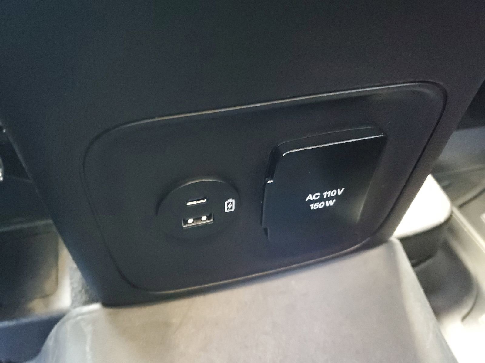 Certified 2023 Ford Bronco Sport Outer Banks w/ Tech Package AWD/4WD image 12