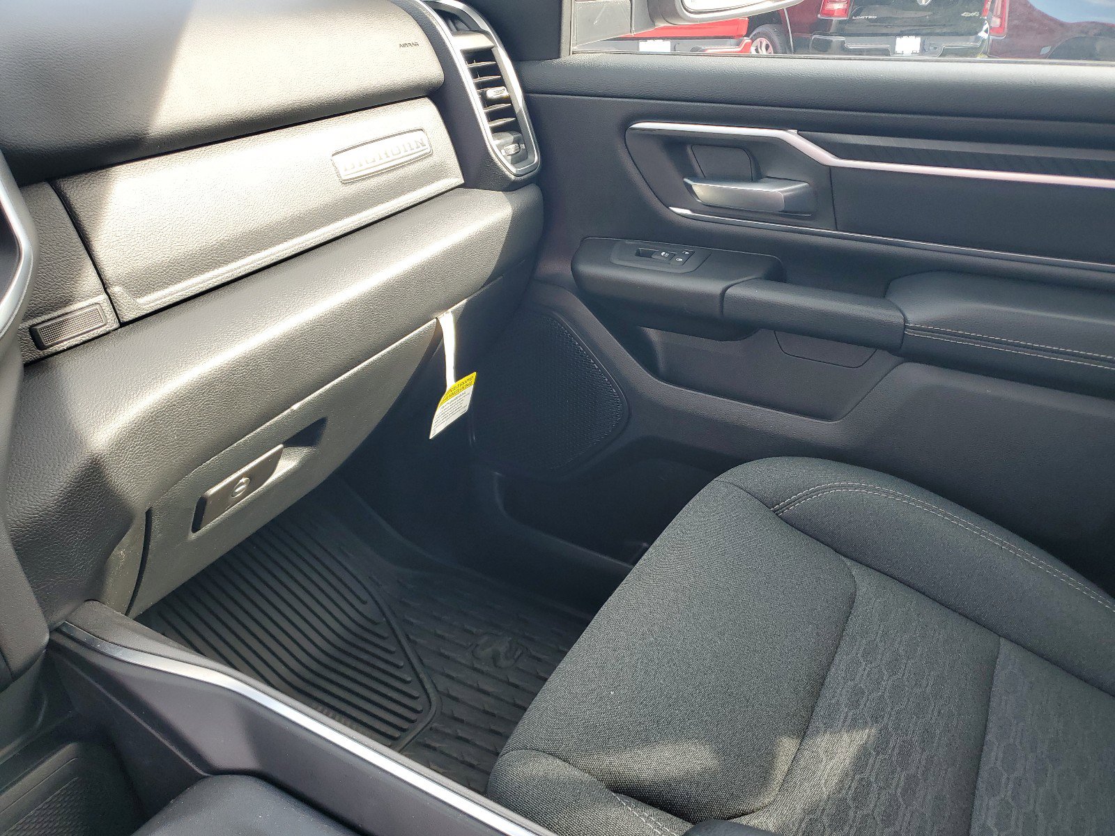 Certified 2025 RAM 1500 Big Horn image 27