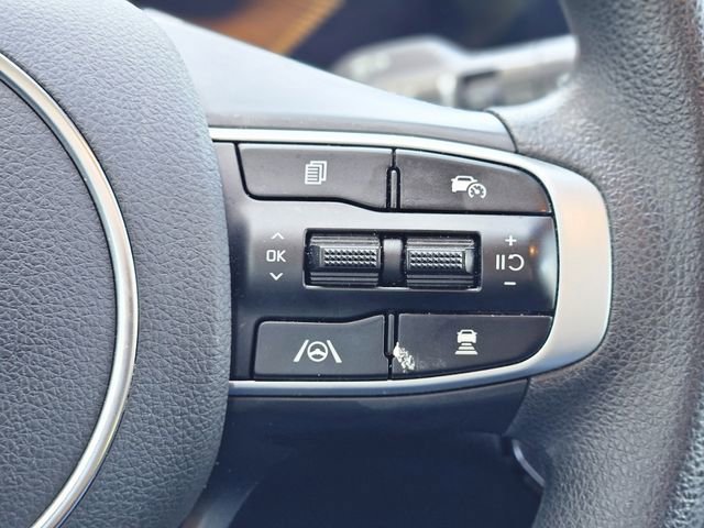 Used 2025 Kia K5 LXS image 18