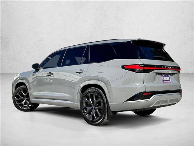 Used 2025 Lexus TX 500h AWD image 13