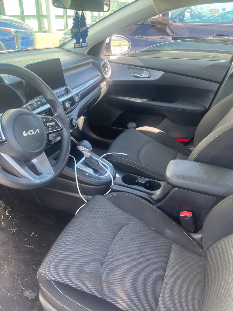 Certified 2024 Kia Forte LXS FWD image 8