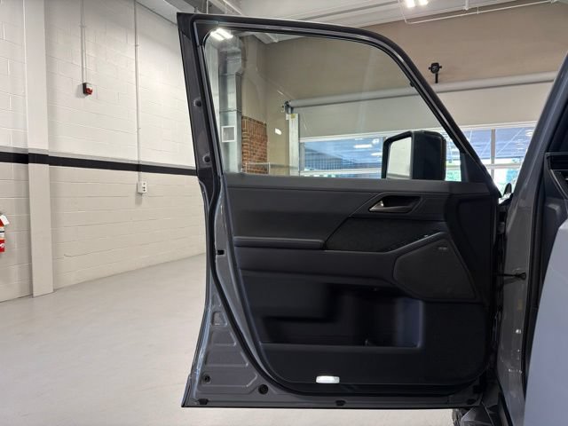 Used 2024 Lexus GX 550 AWD/4WD image 9