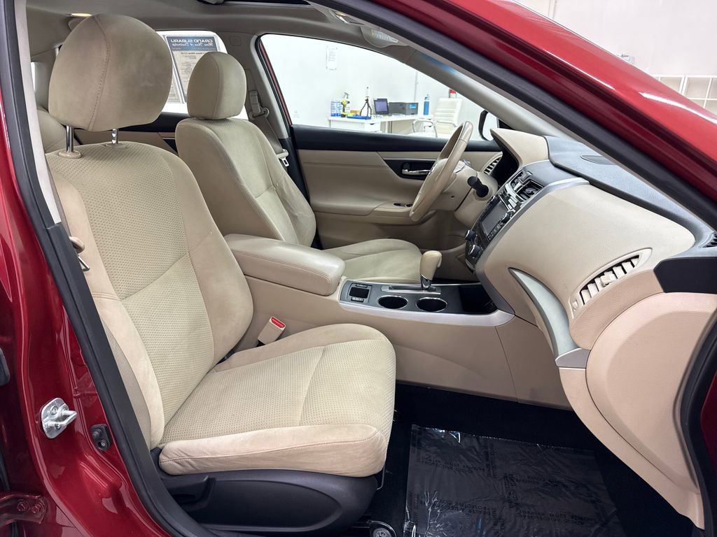 Used 2015 Nissan Altima 2.5 SV w/ Convenience Package FWD image 23