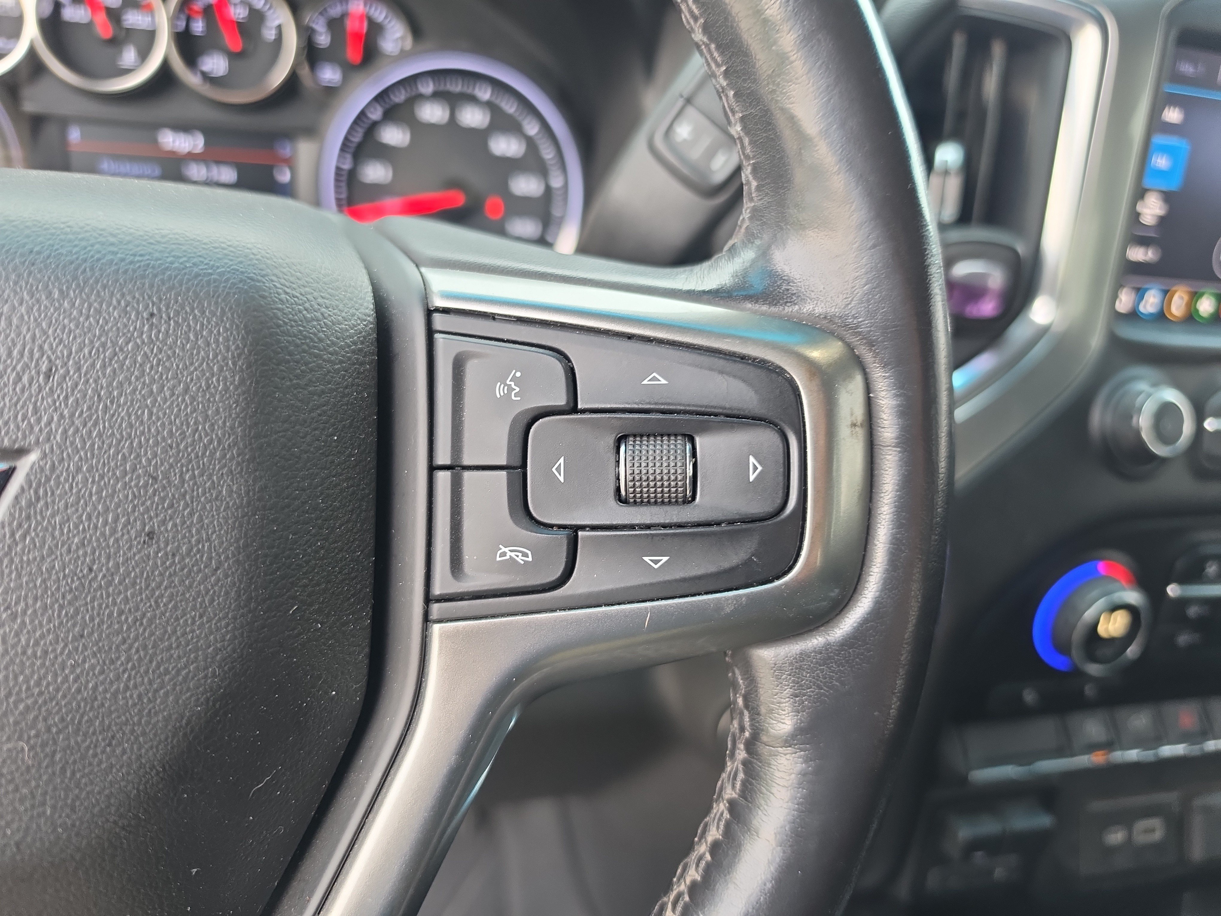 Used 2019 Chevrolet Silverado 1500 RST w/ All-Star Edition RWD image 21