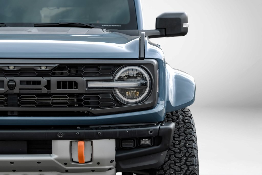 Used 2024 Ford Bronco Raptor w/ Interior Carbon Fiber Pack 6 AWD/4WD image 48