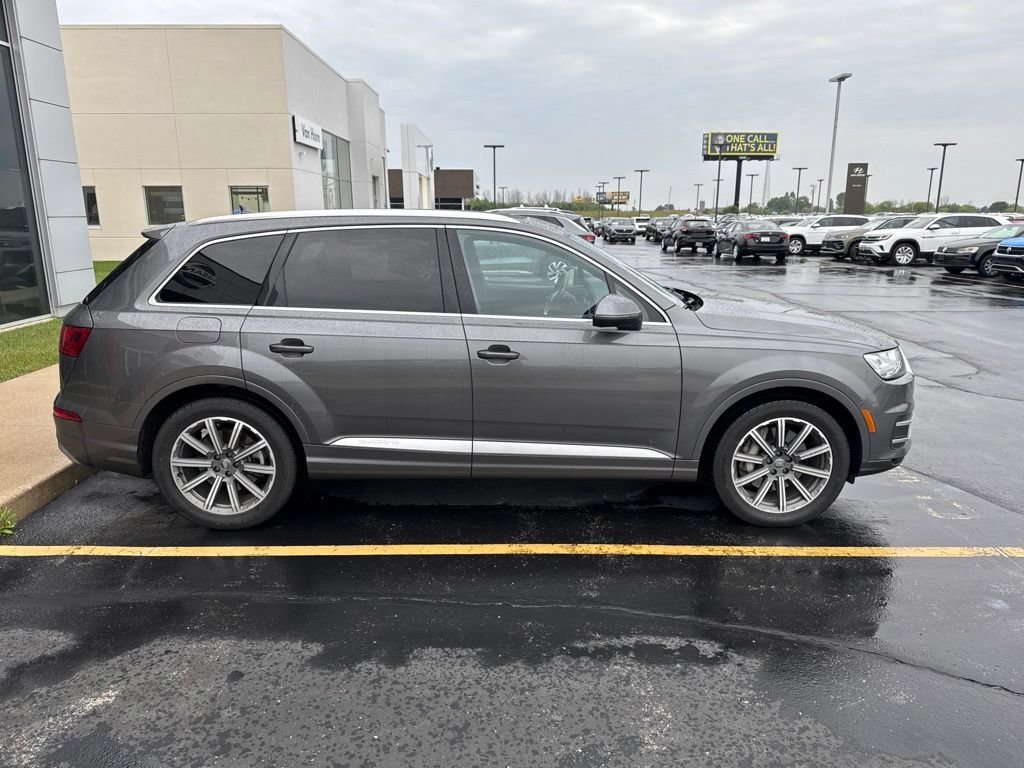Used 2018 Audi Q7 3.0T Premium Plus AWD/4WD image 13