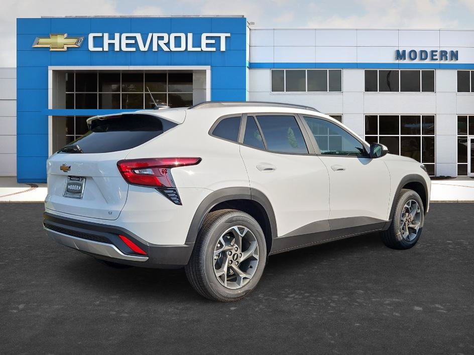 New 2026 Chevrolet Trax LT FWD image 5