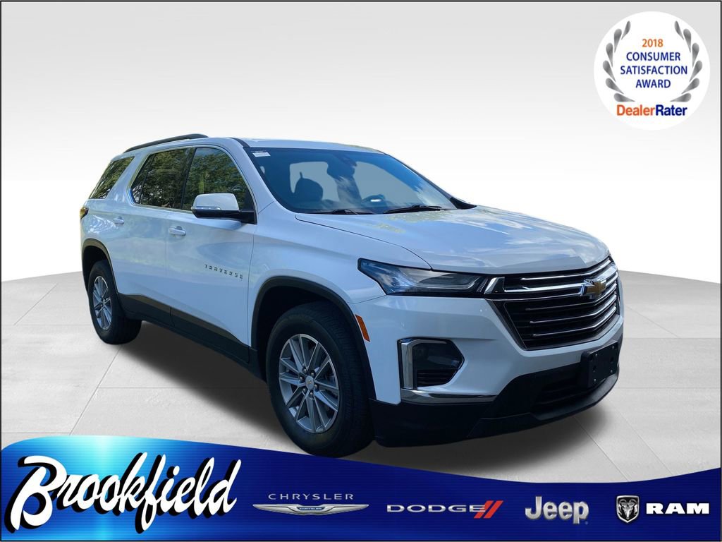 Used 2023 Chevrolet Traverse LT