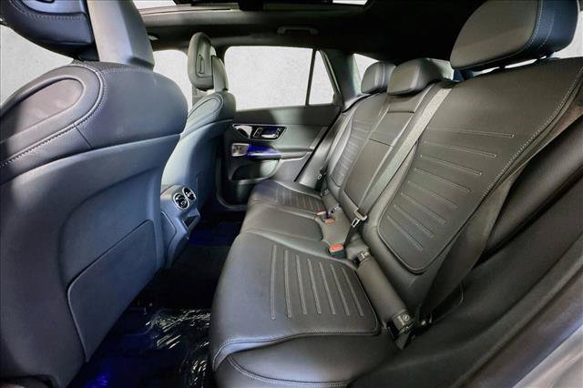 Used 2026 Mercedes-Benz GLC 300 4MATIC image 23