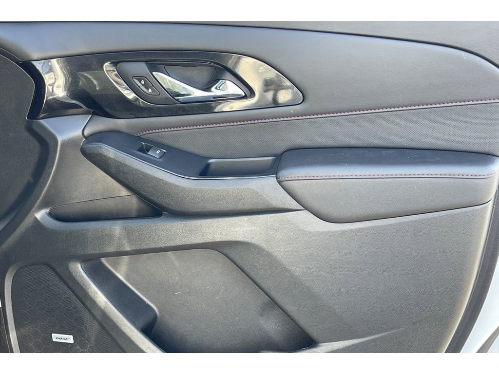 Used 2022 Chevrolet Traverse RS image 21