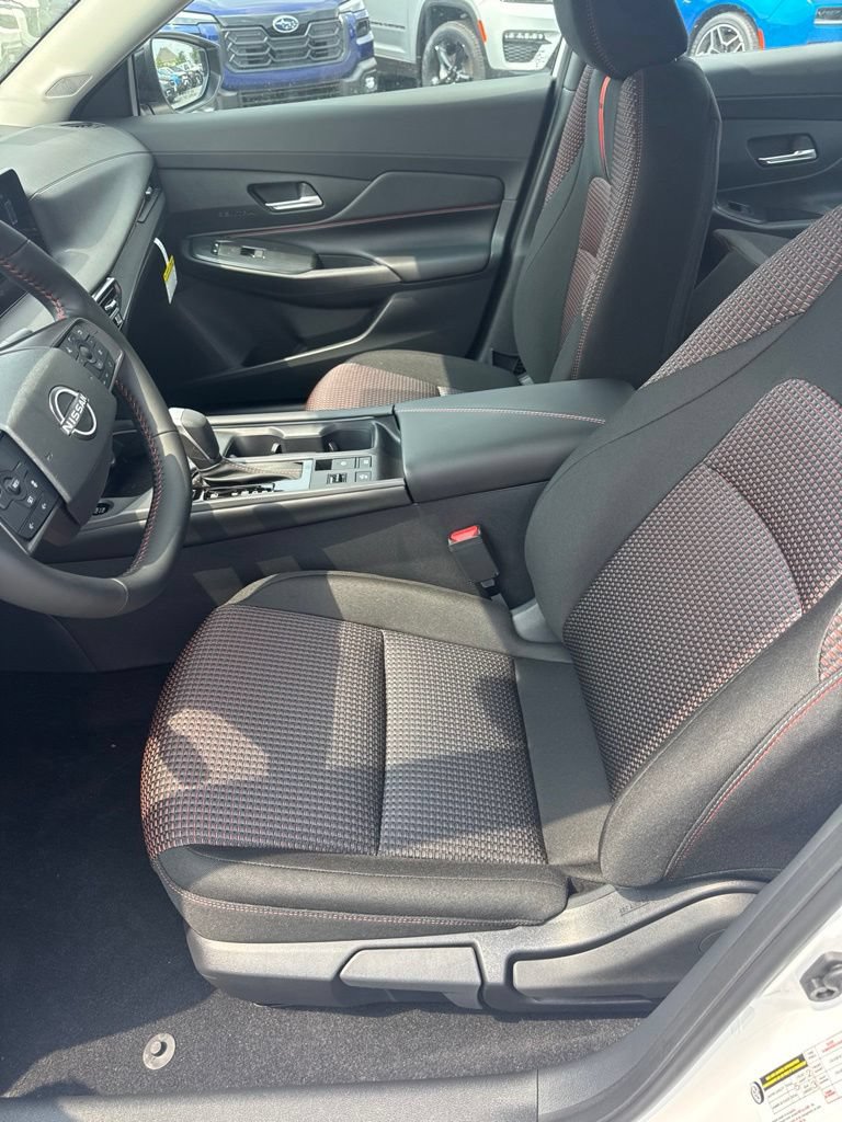 New 2026 Nissan Sentra SR w/ SR All Weather Package FWD image 9