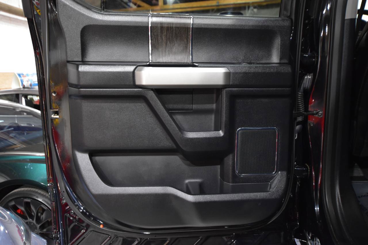 Used 2020 Ford F350 Lariat w/ Lariat Ultimate Package image 47