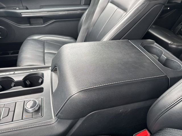 Used 2024 Ford Expedition Max XLT AWD/4WD image 26