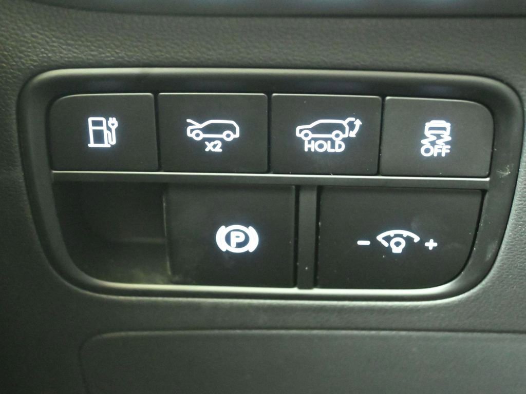 Used 2026 Hyundai Ioniq 9 SEL image 24