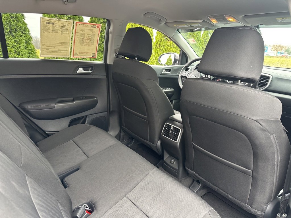 Used 2022 Kia Sportage LX image 33