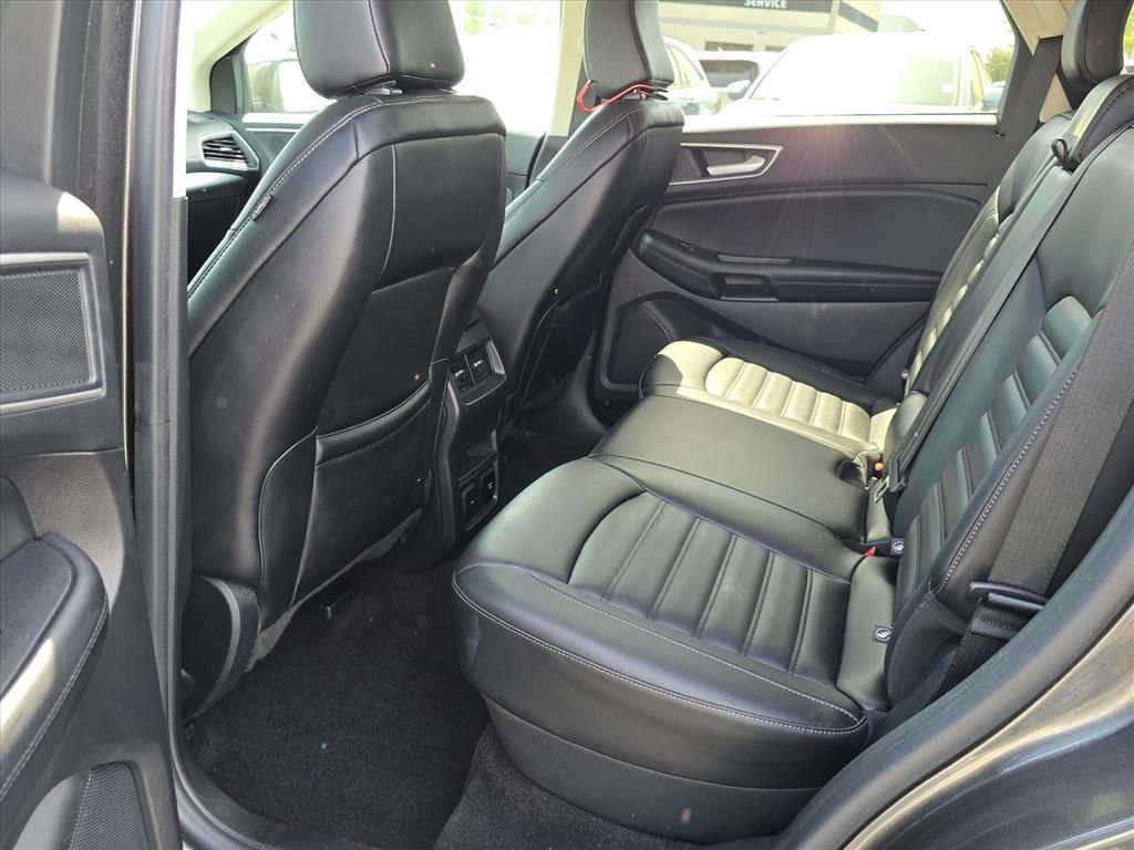 Used 2020 Ford Edge SEL w/ Convenience Package image 10