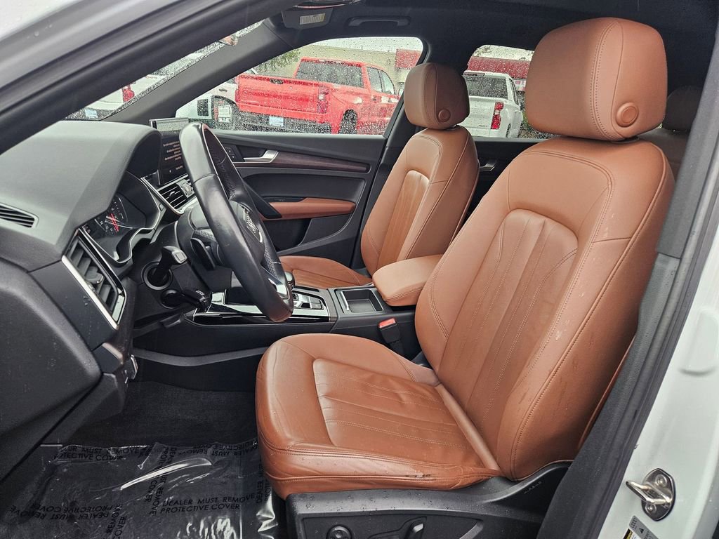 Used 2021 Audi Q5 2.0T Premium w/ Convenience Package image 14