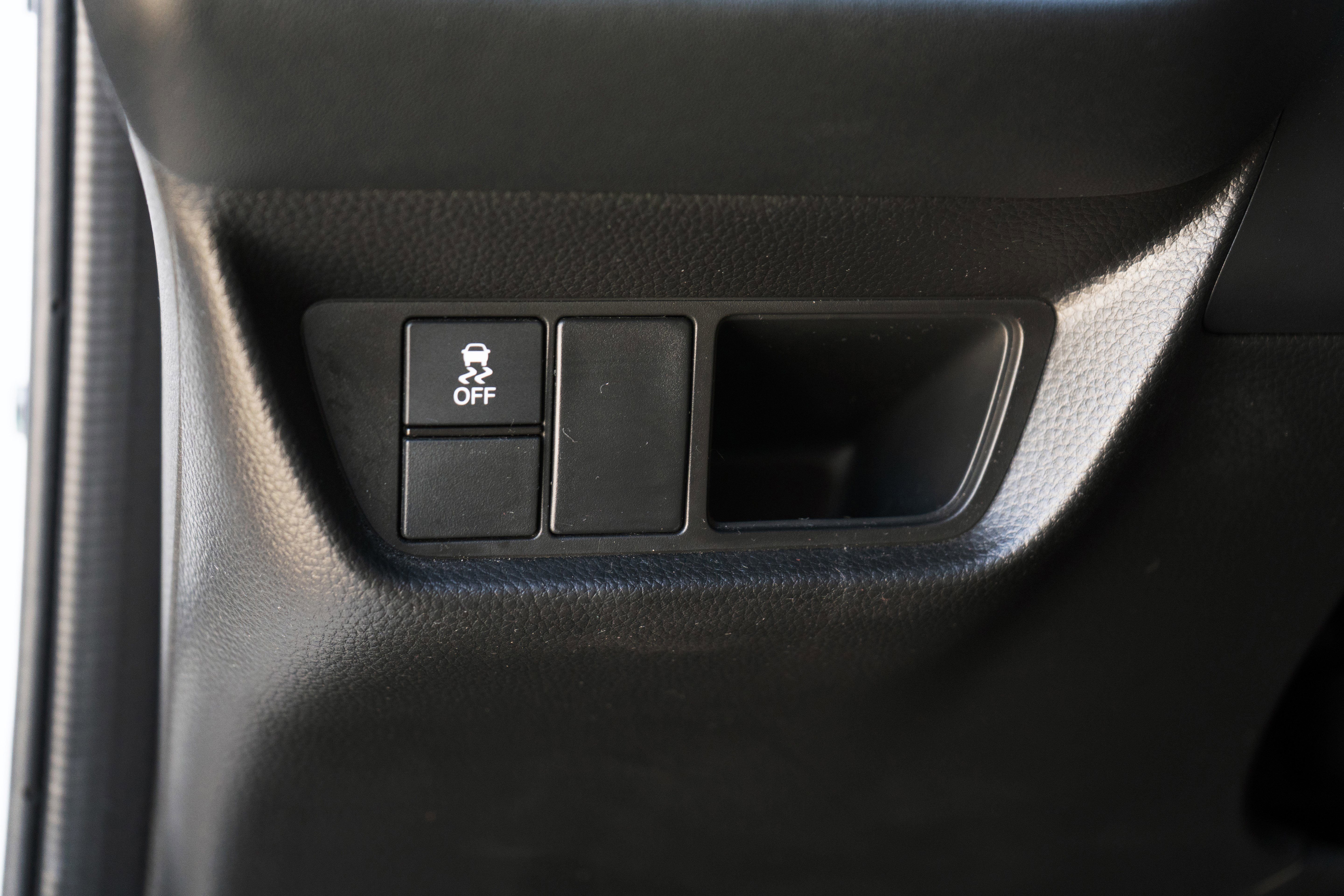 Certified 2024 Honda HR-V Sport image 40