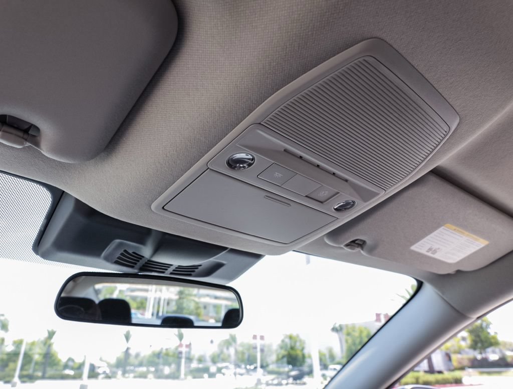 New 2026 Nissan Sentra SR w/ Floor Mat Package FWD image 30