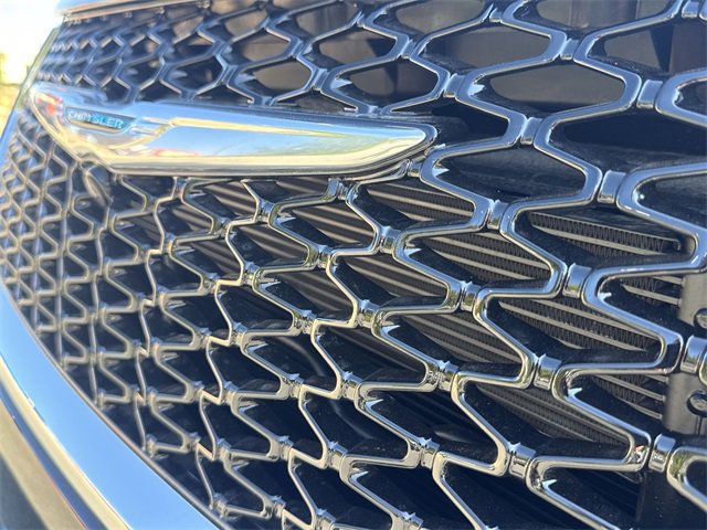 New 2026 Chrysler Pacifica Select image 15